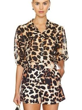 7 for all Mankind Leopard Print Shorts sz 29